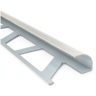 Уголок наружный 10мм белый 2,5м